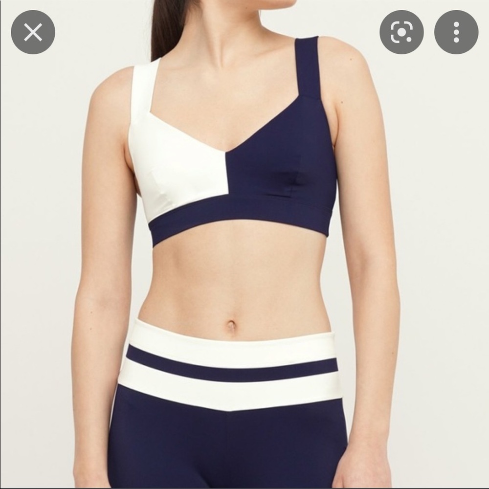 Vaara Elsa bi-color navy and white sports bra top Medium